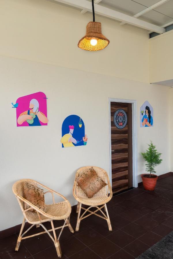 Covie Bannergatta 141 Hostel Bangalore Luaran gambar